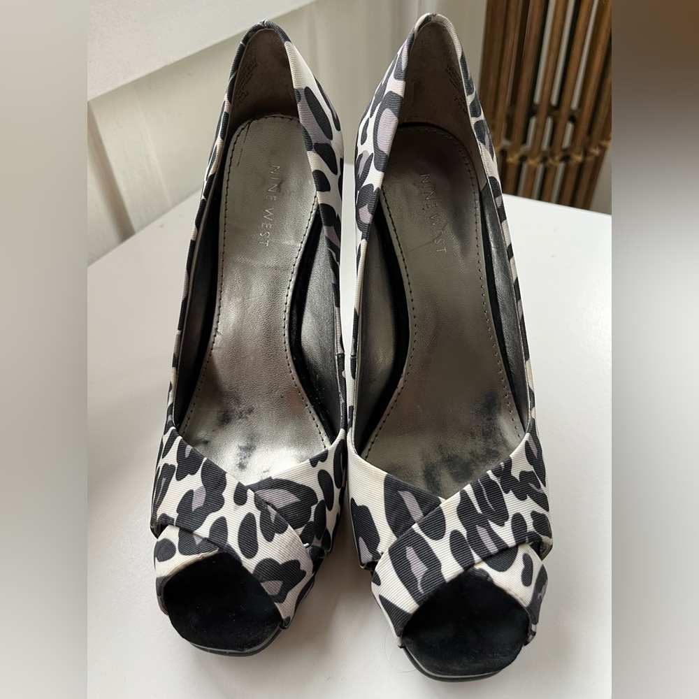 Nine West 4.5” heel Animal Print